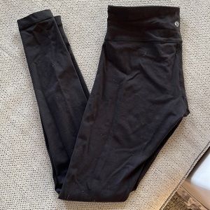 Black lululemon leggings